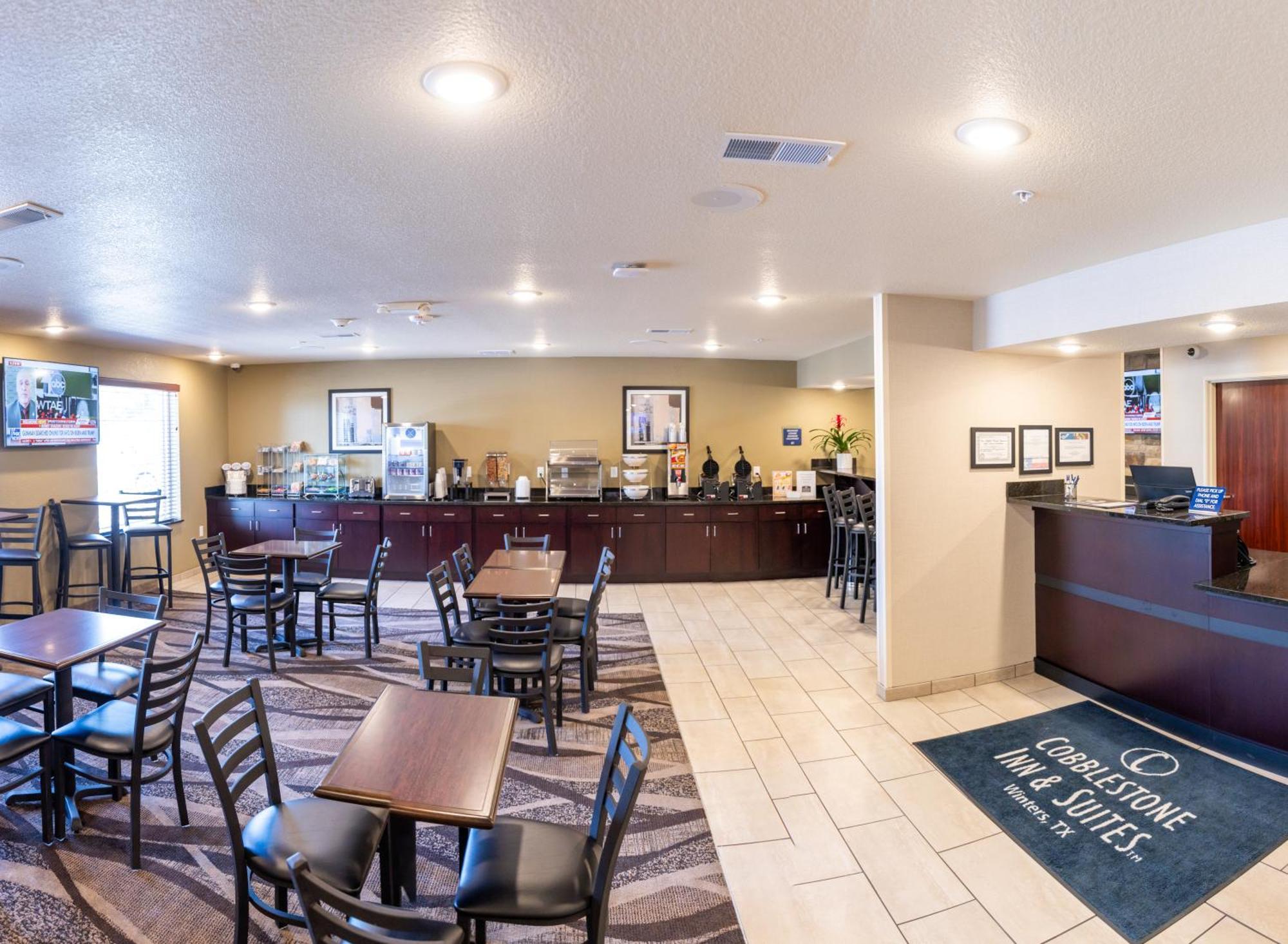 Cobblestone Inn & Suites - Winters Exterior foto
