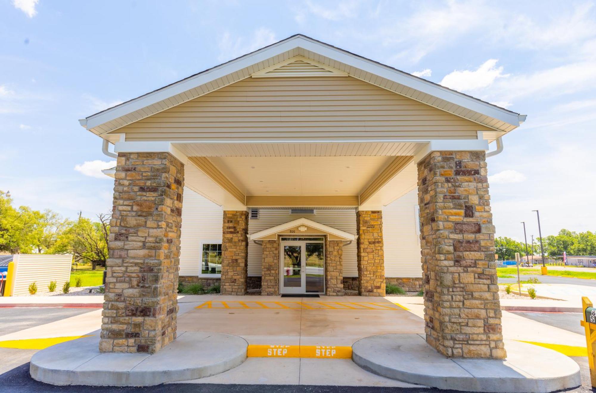 Cobblestone Inn & Suites - Winters Exterior foto